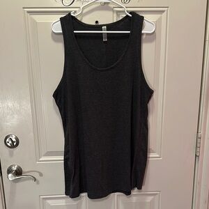 Platinum women’s dark grey tank top / Size XL /‎ Box 32-24